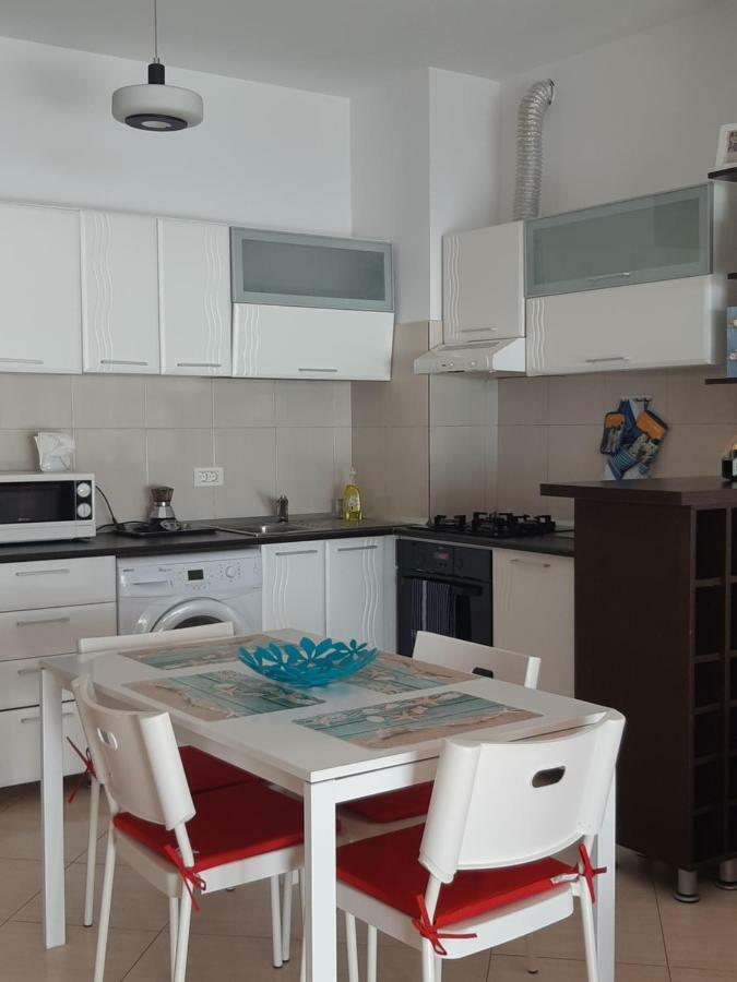 Apus De Soare Apartment Mamaia Exterior photo